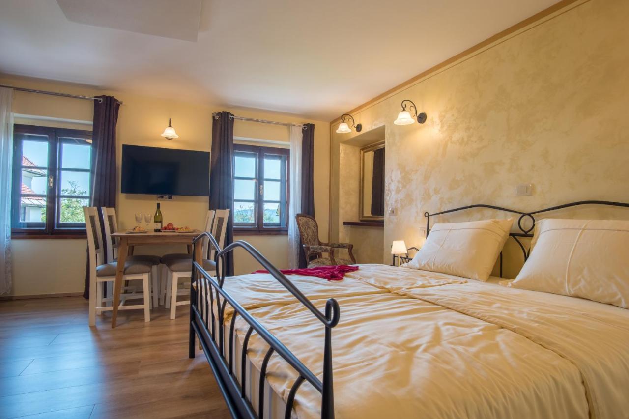 Vila Radolca Apartments & Rooms ラドヴリツァ エクステリア 写真